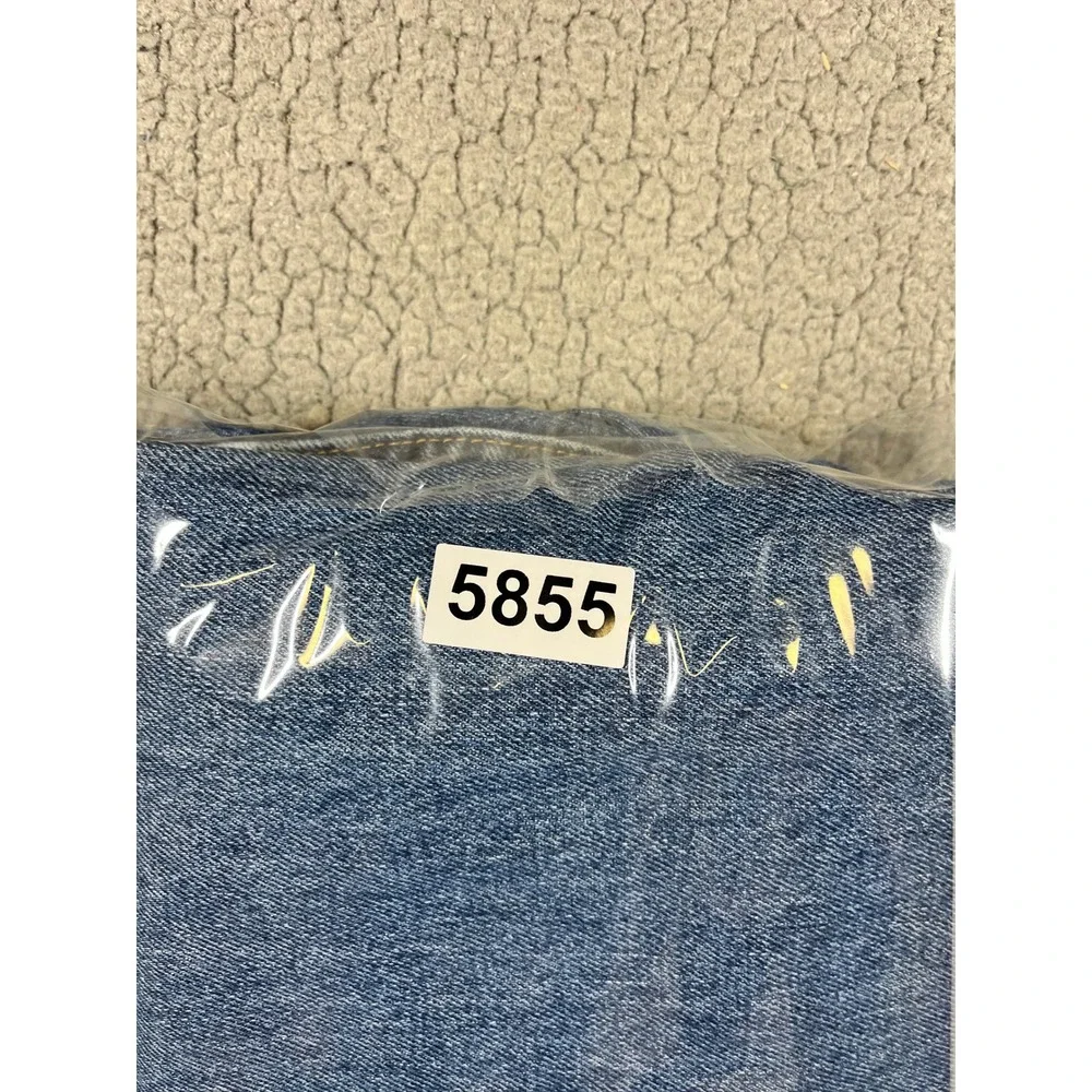 Levis levi 550